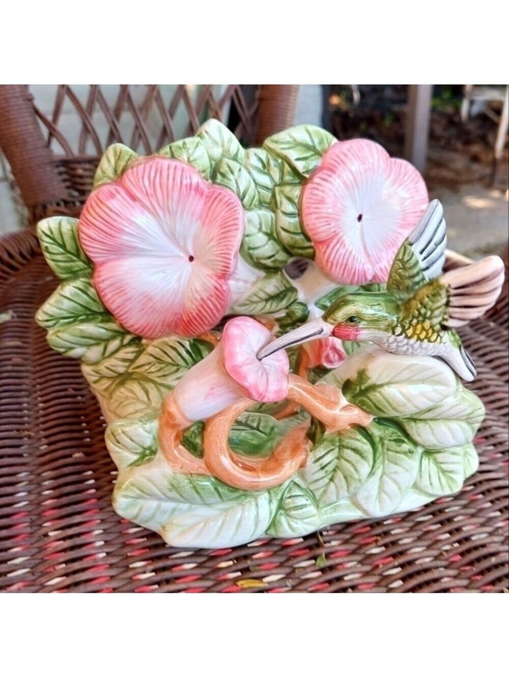 GB (Gillian Bliss) Ceramic Mail Holder